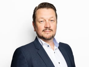 Henning Kuttenkeuler - Managing Director People & Culture